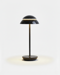 DESKA cordless table lamp with carbon-fibre textured black double-dome shade and slim stem, rechargeable designer | DecoHarmonie
