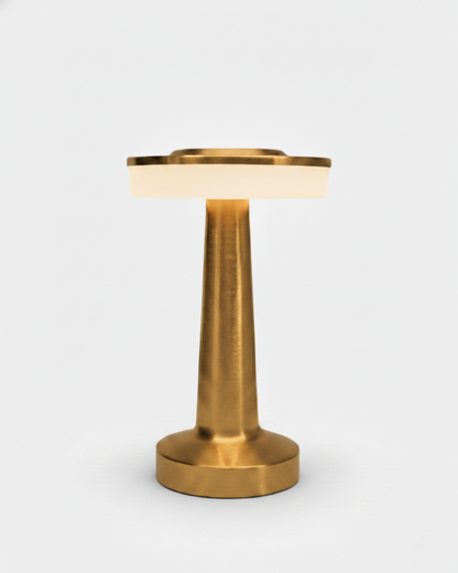KARO cordless designer table lamp in gold — wireless rechargeable lamp | DecoHarmonie