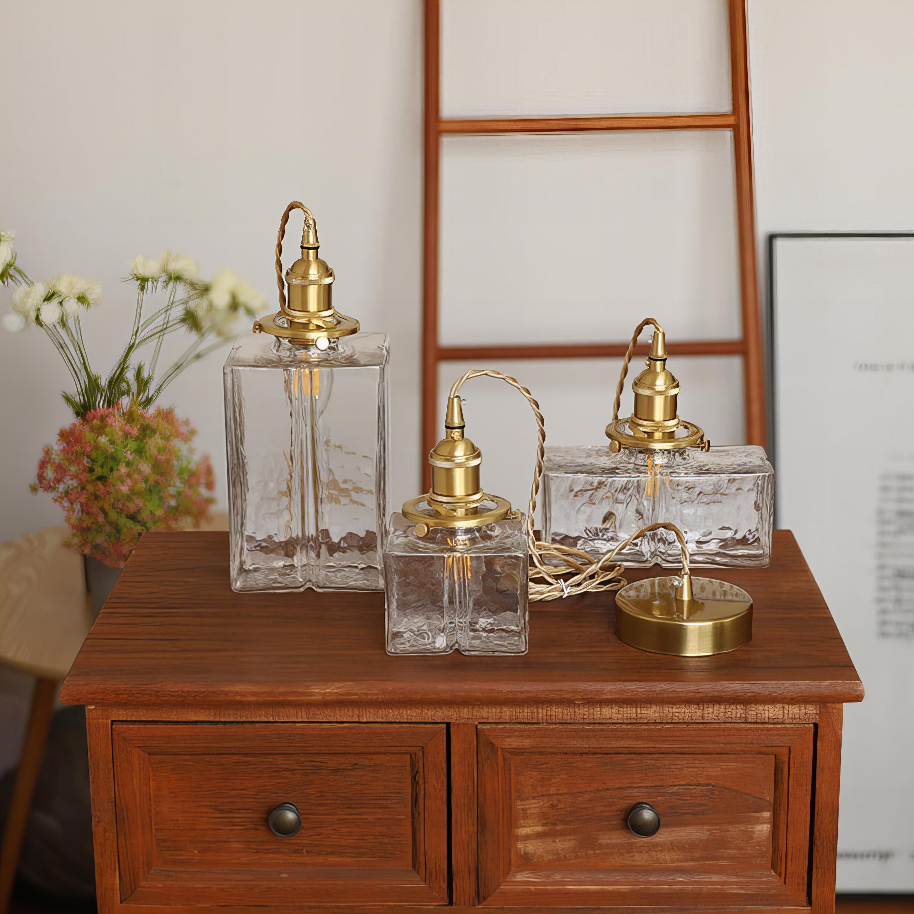 Pendant Light Square Gold - SIMETR | Elegance
