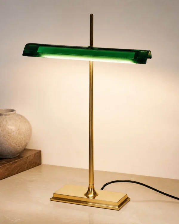 Akku-Schreibtischlampe: klassische Bankerlampen-Form – MONA