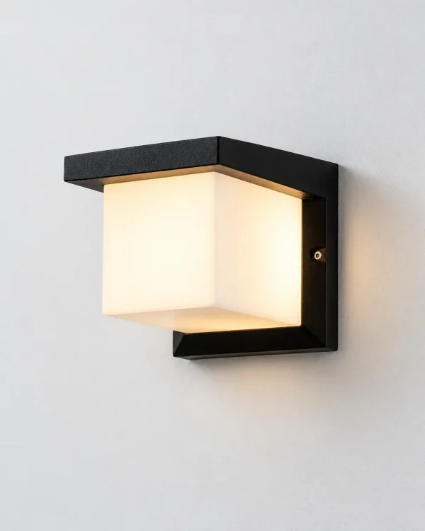 Applique da esterno GOLDI, cubo LED con tettuccio in alluminio, IP65 – nero, foto prodotto