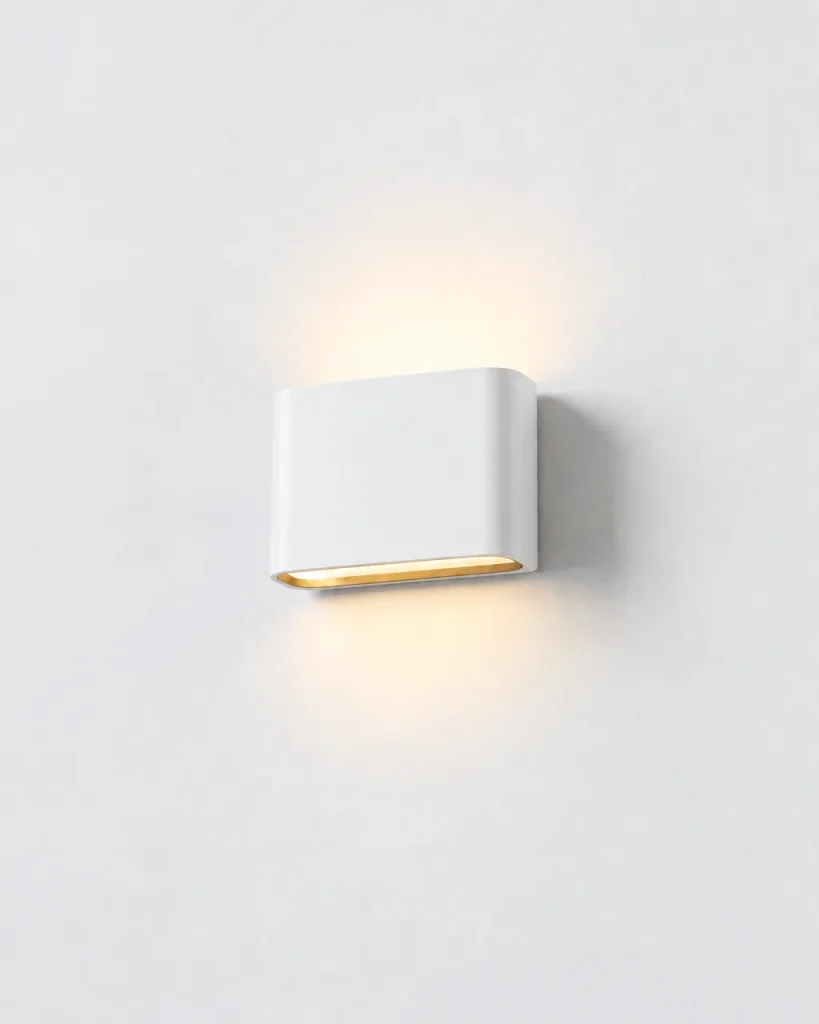 Applique da esterno MATIO, applique ovale up & down, IP65 – bianca, 11 cm, foto prodotto con luce verso l'alto e il basso