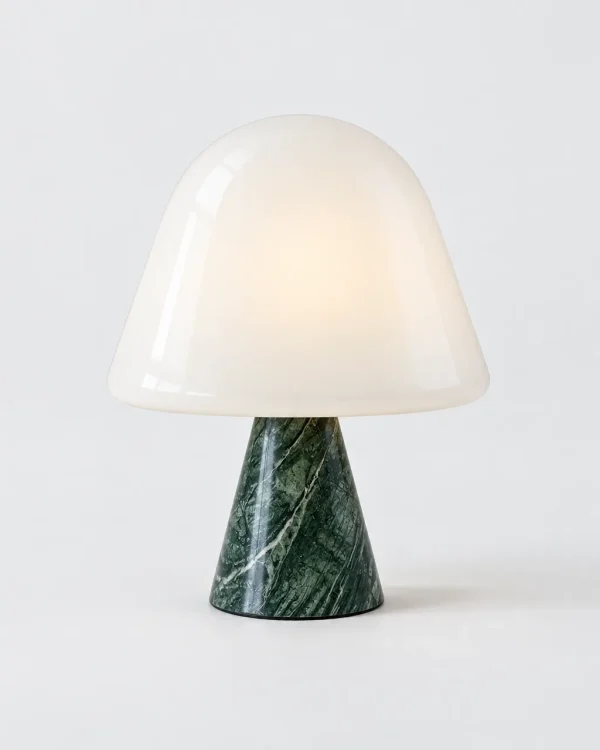 Lampada da tavolo NOKA, cupola in vetro opale su cono in marmo – marmo verde, foto prodotto