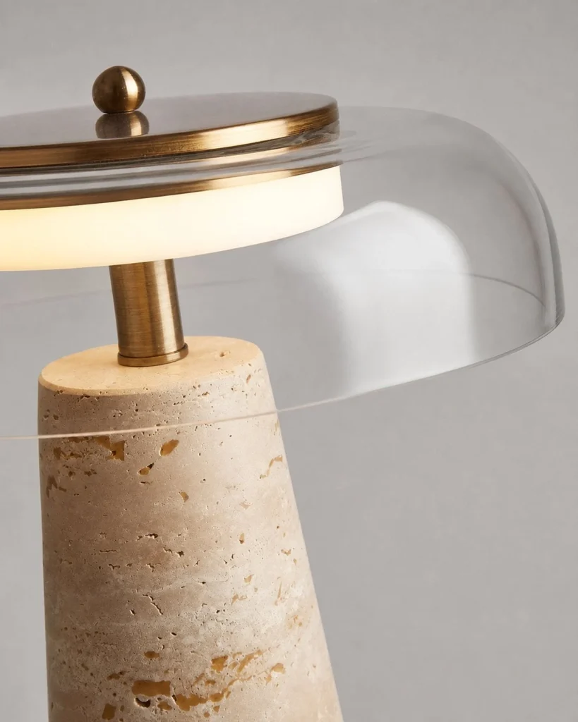 Tischlampe ZOA, Travertinfuss und Glaskuppel – Klarglas, Detailansicht