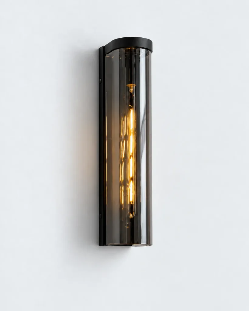 Wandlampe VENOR, Glas-Wandleuchte mit Halbzylinder, E14 – Rauchglas / Schwarz, Produktfoto