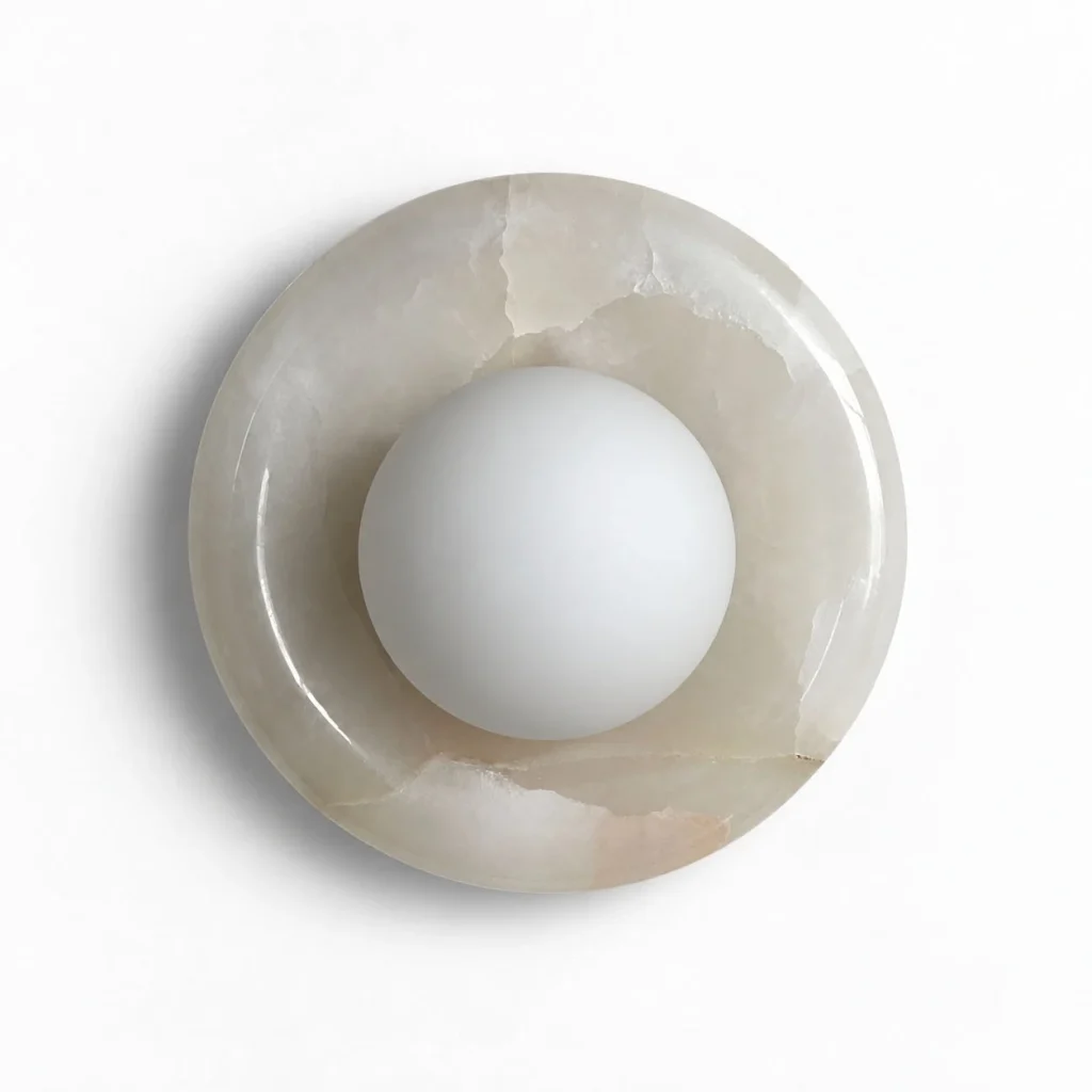 Wandlampe RUBI, Steinring mit matter Glaskugel – Weisser Jade, Produktfoto