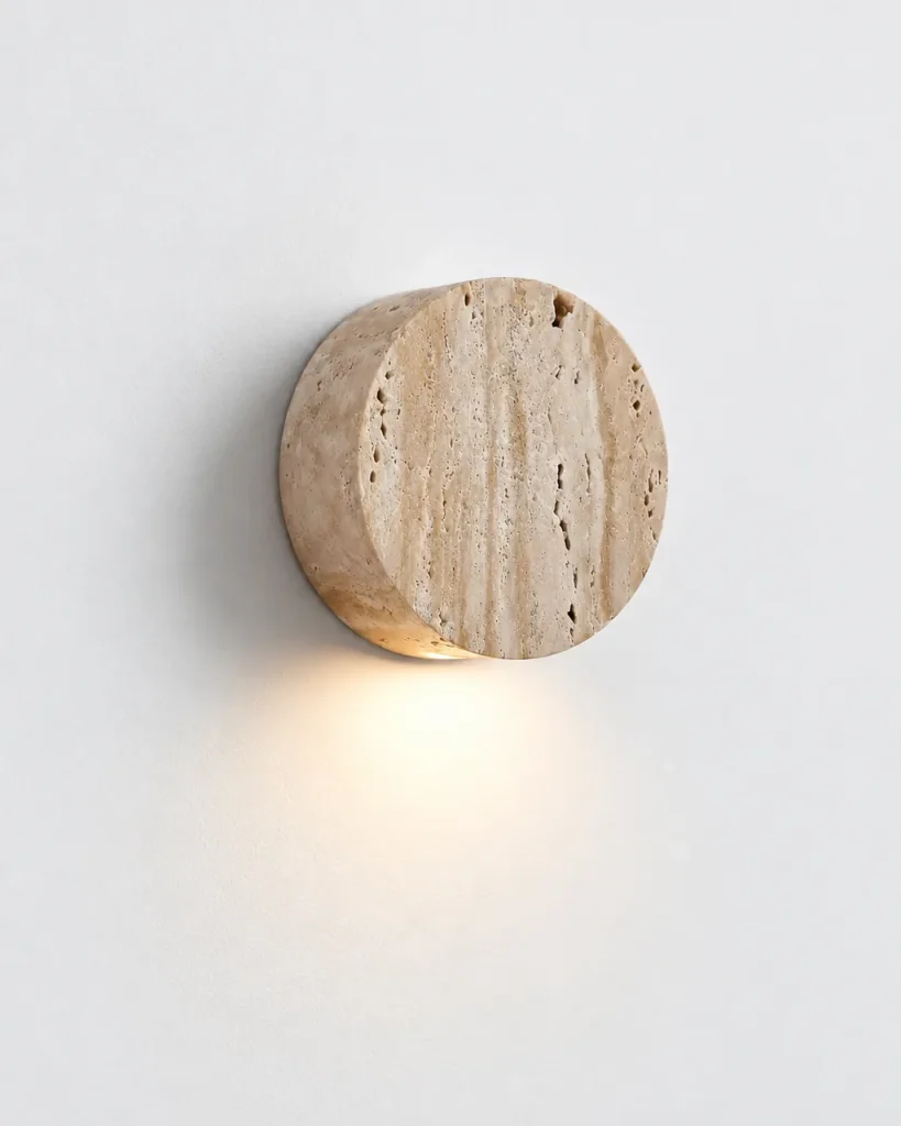 Wandlampe HALO, Travertinscheibe mit indirektem Licht – Travertin, Produktfoto
